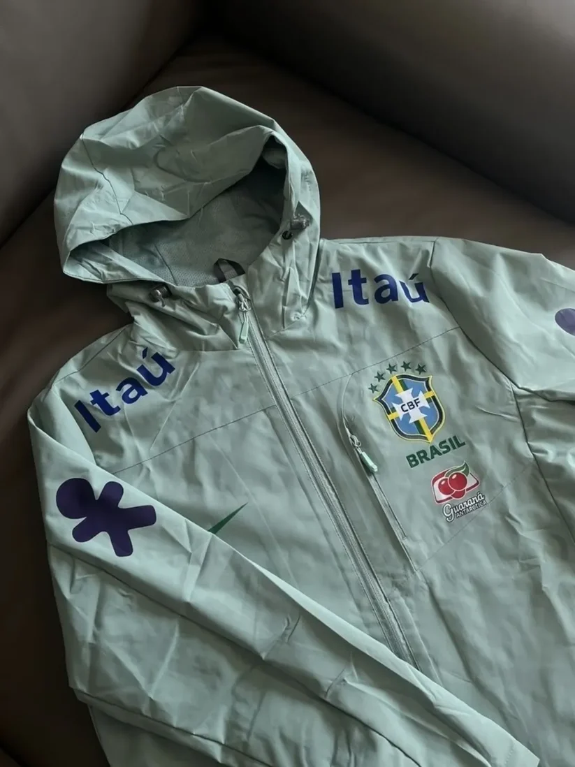 BRAZIL x WINDBREAKER - MINT