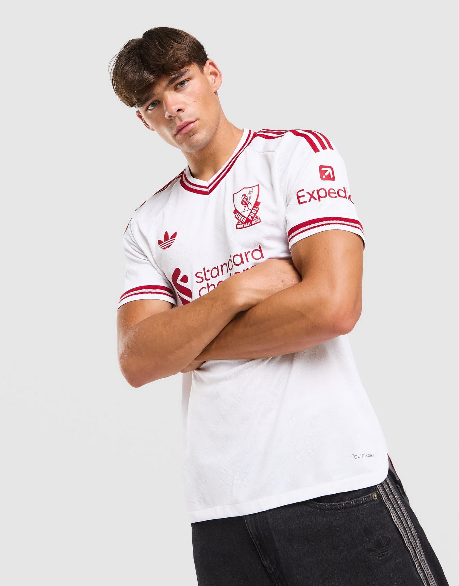 LIVERPOOL x AWAY - 25'