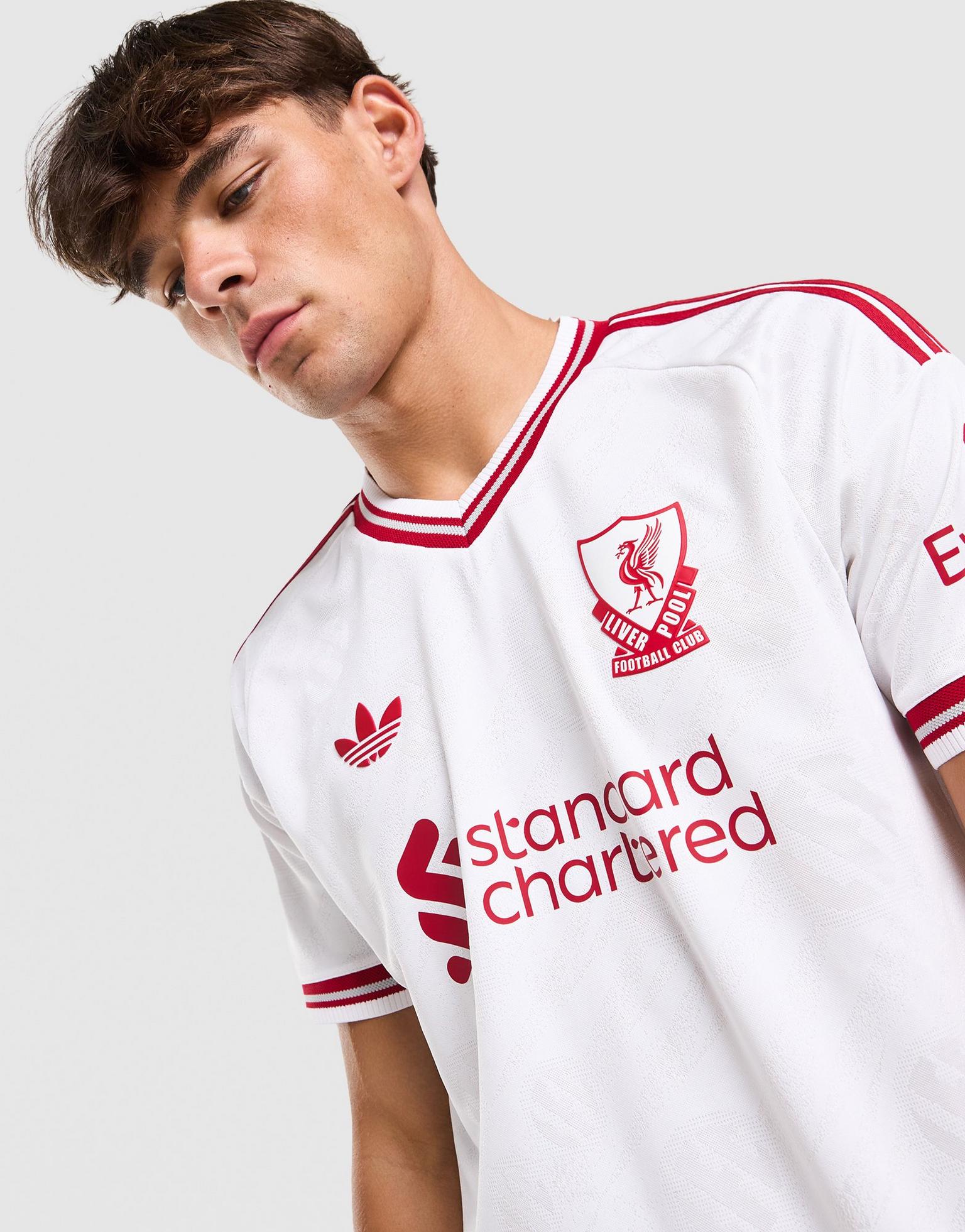 LIVERPOOL x AWAY - 25'