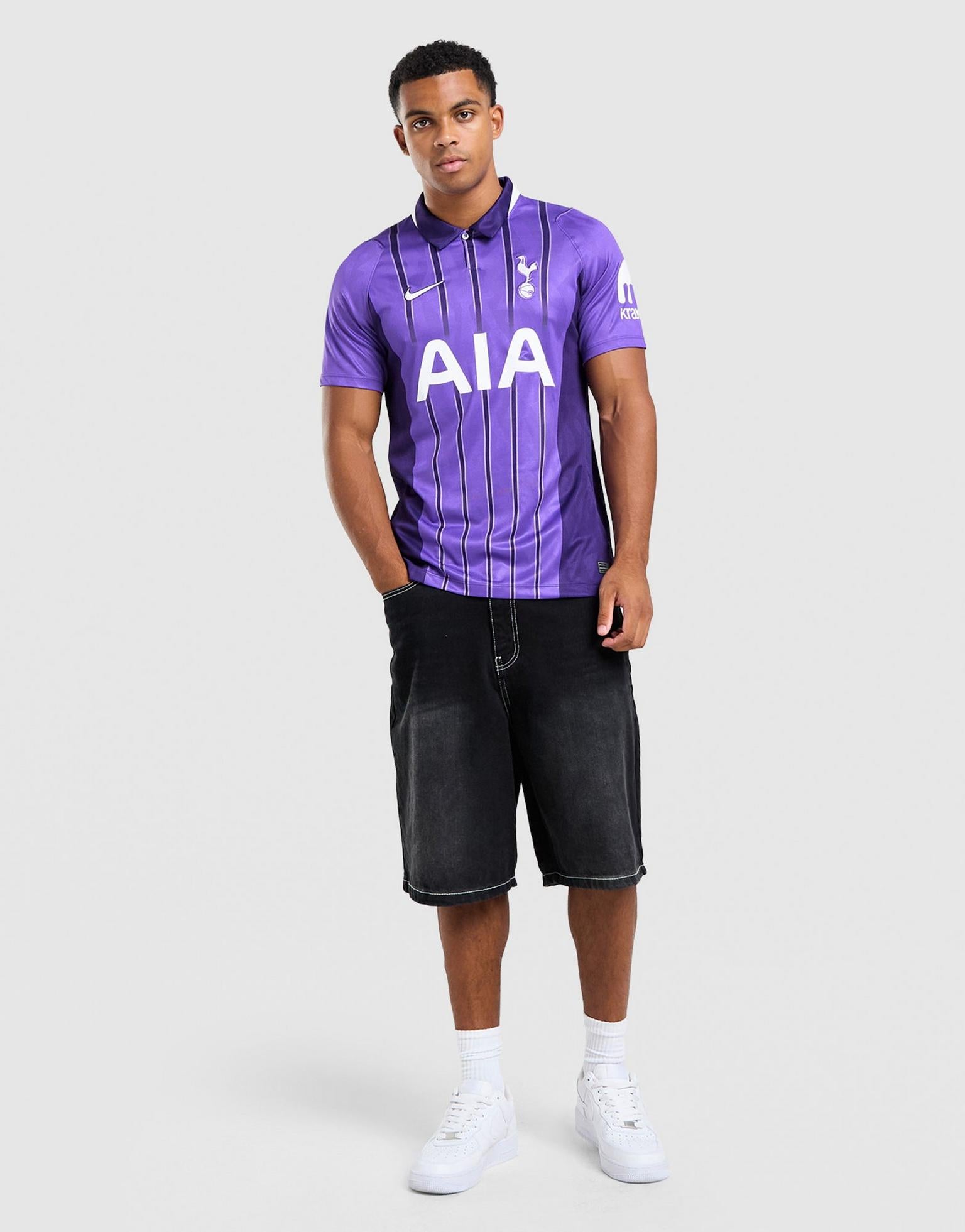 TOTTENHAM HOTSPUR x THIRD - 26/27’
