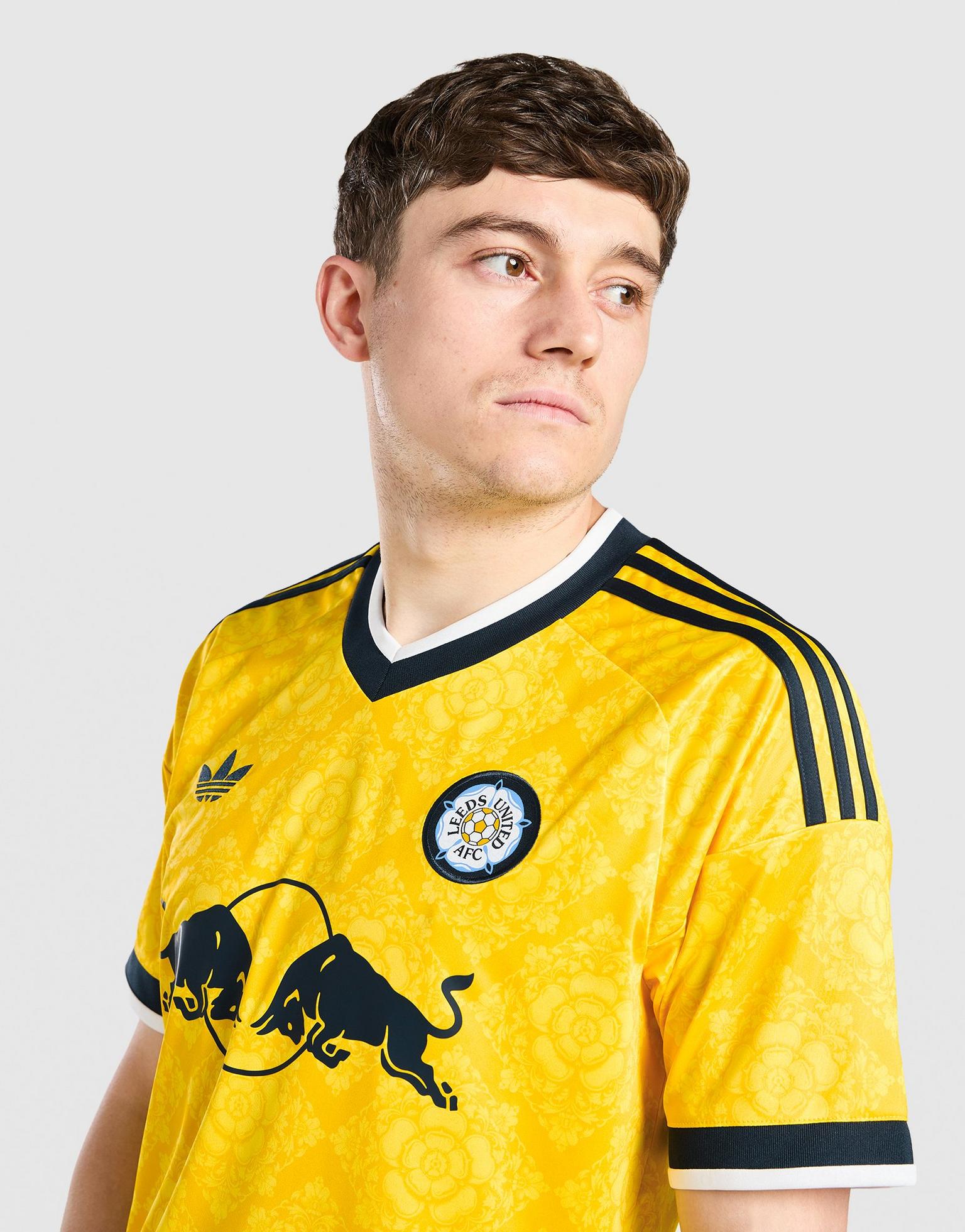 LEEDS x AWAY - 26/27’