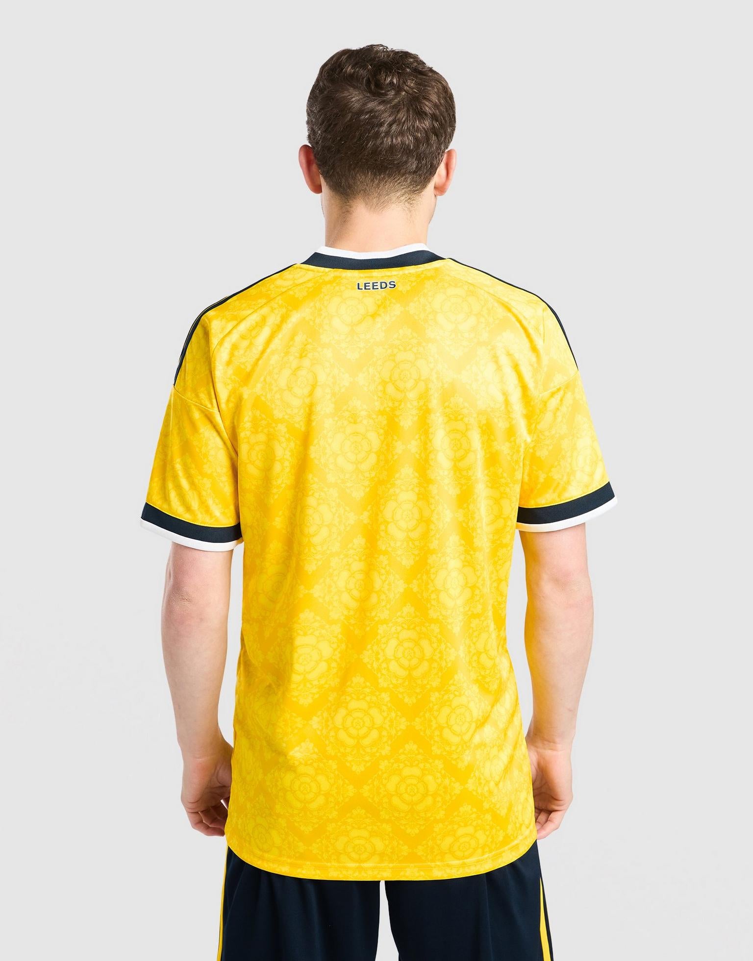 LEEDS x AWAY - 26/27’