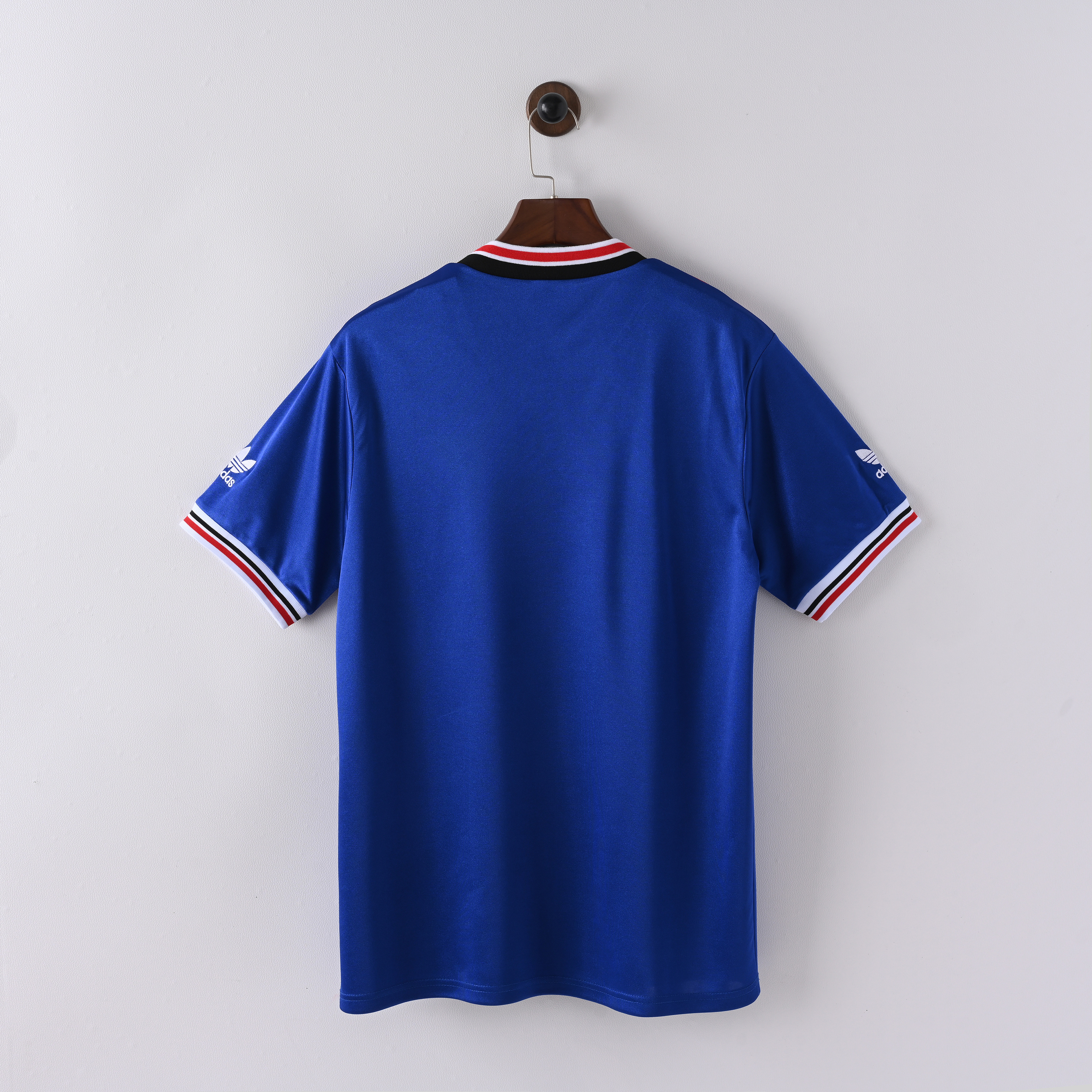 MANCHESTER UNITED x THIRD - 84'