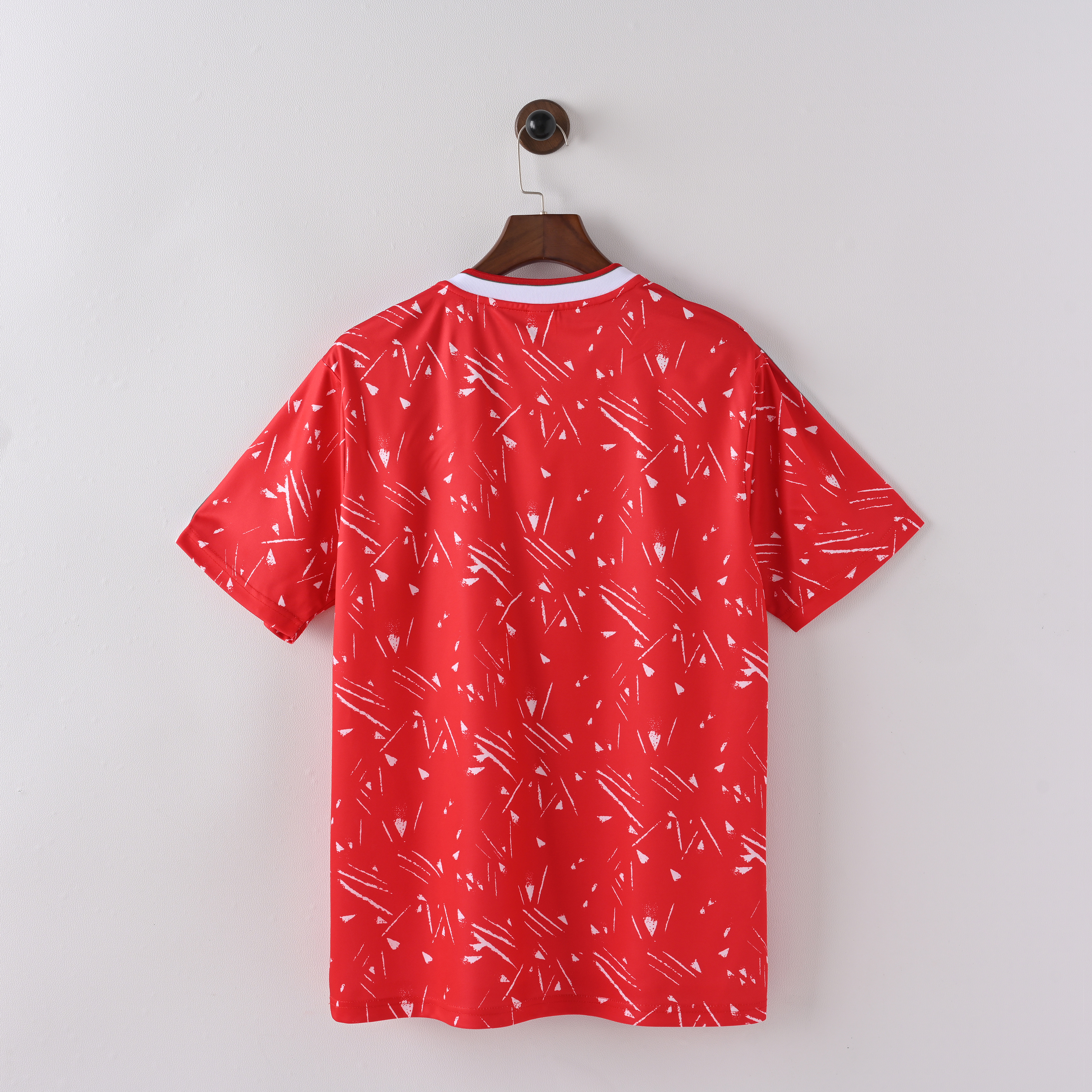 LIVERPOOL x HOME - 90'