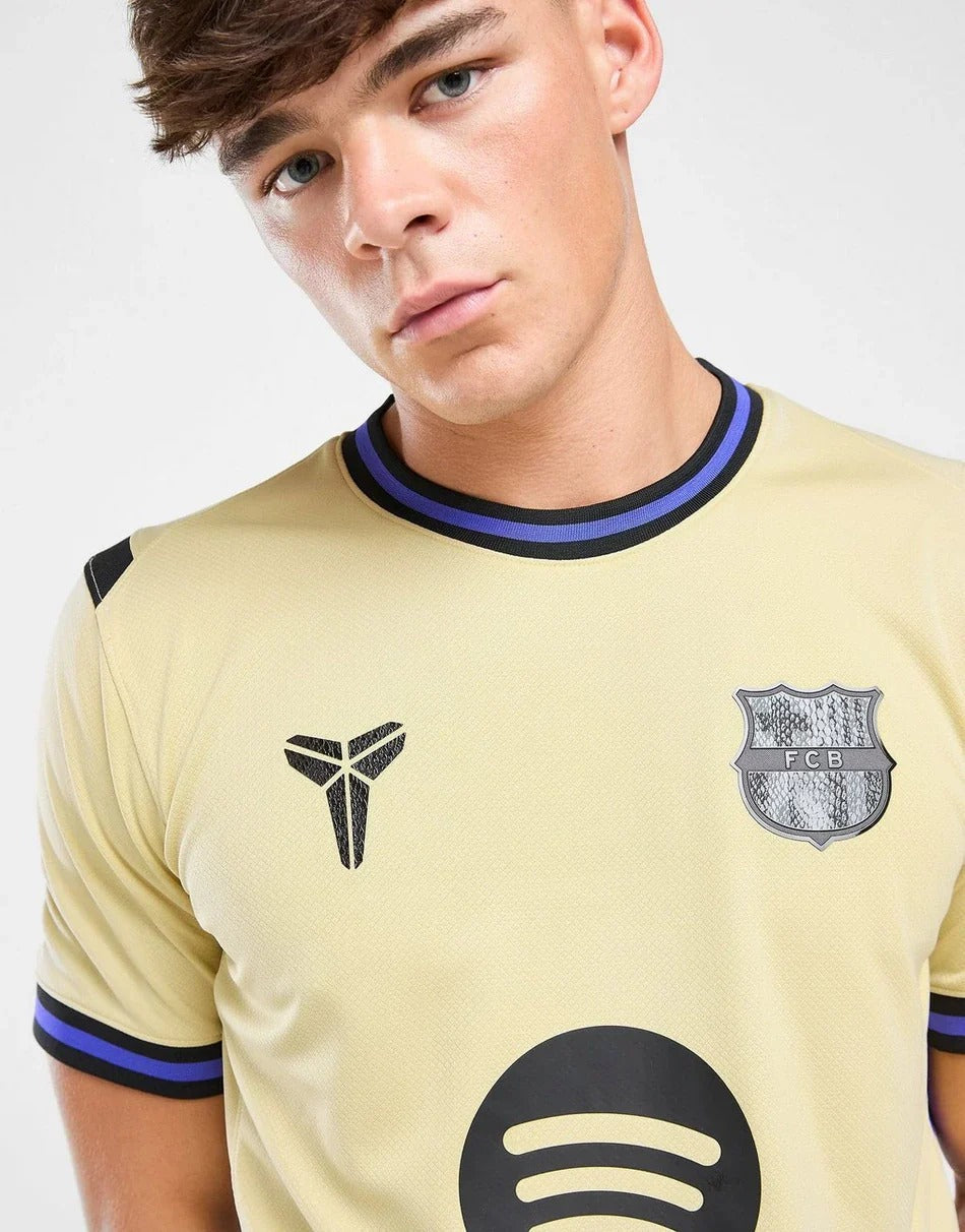 FC BARCELONA x AWAY - 25'