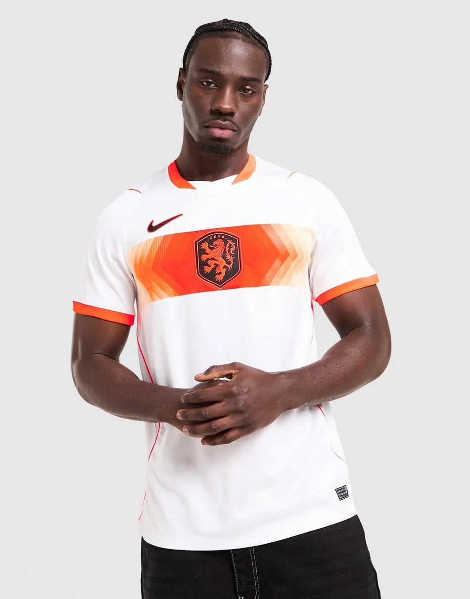 NETHERLANDS x AWAY - 26'